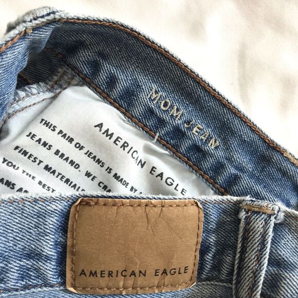 American Eagle 90s Jeans Womens 2 Mom Jean Destroyed Stretch Denim Distressed - Picture 3 of 12